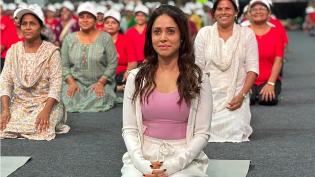 nushrratt-bharuccha-faces-backlash-as-volunteers-untie-her-shoes-at-fitness-event-paisa-aur-fame-sir-chadh-gaya