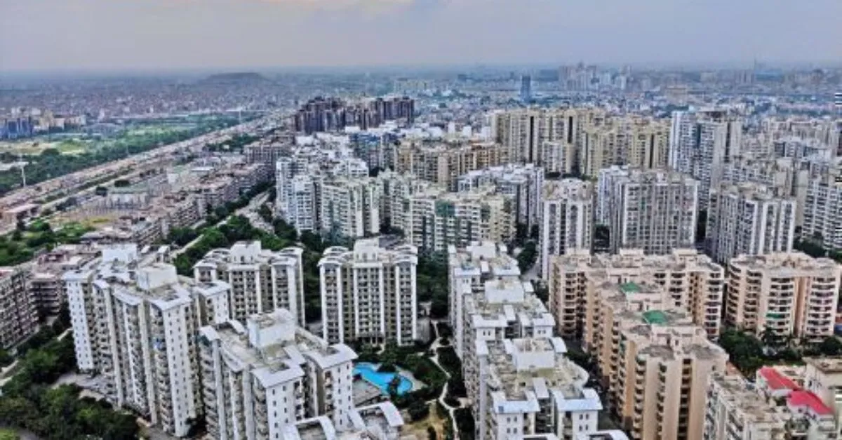 noida-residents-to-get-temporary-accommodations-during-renovation-of-their-old-flats-authority-launches-policy