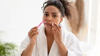 What Are The Do’s And Don’ts Of Shaving Facial Hair For Girls?