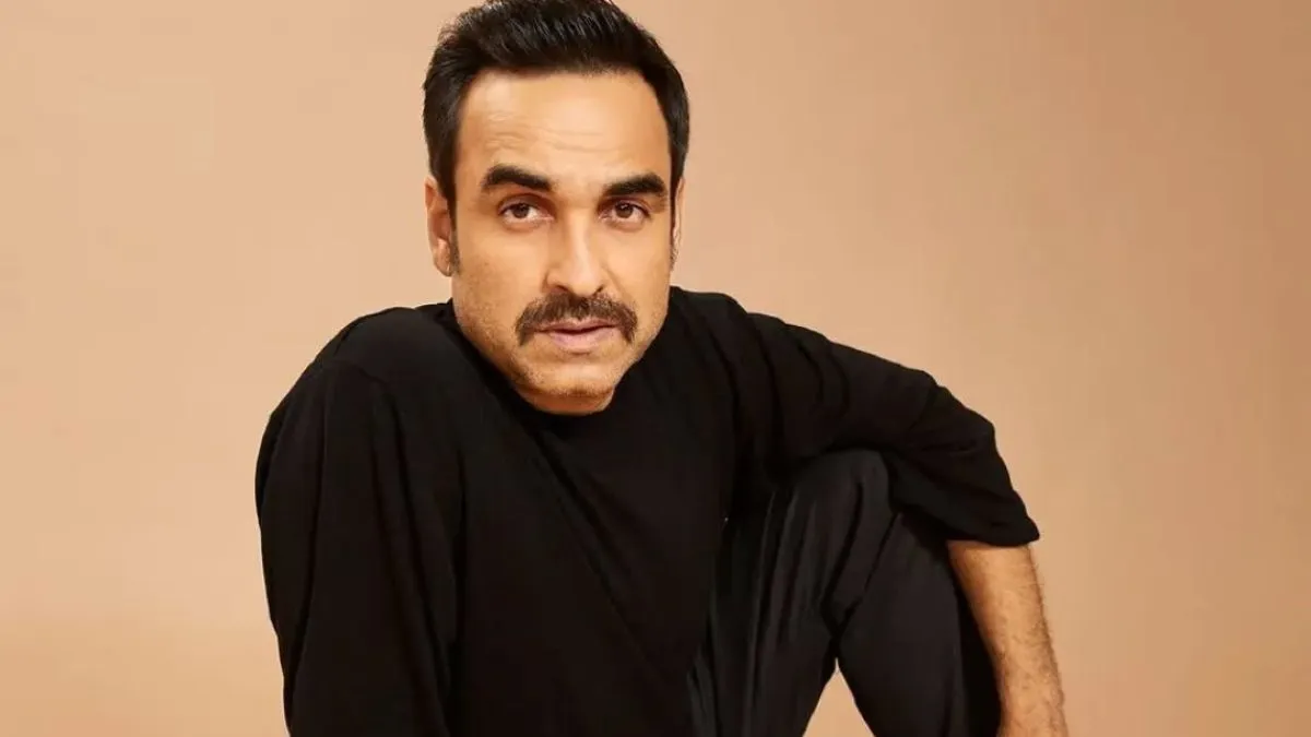 bingewatch-pankaj-tripathis-popular-movies-on-ott-while-waiting-for-next-episode-of-criminal-justice-season-4