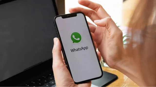 high-risk-us-bans-whatsapp-on-govt-devices-over-security-fears-meta-defends-encryption-and-transparency