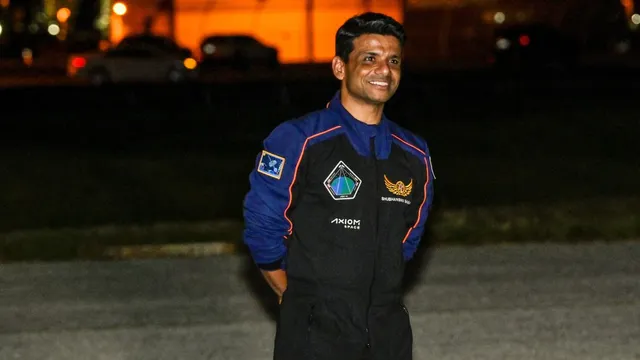 shubhanshu-shukla-to-rewrite-india-spaceflight-history-to-lift-off-today-in-spacex-falcon-9-flight-axiom-4