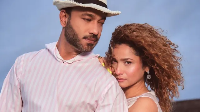 is-ankita-lokhande-pregnant-actress-confession-in-laughter-chef-2-promo-leaves-fans-confused