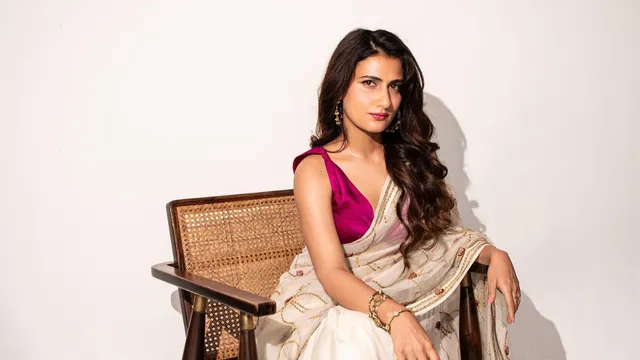 fatima-sana-shaikh-shares-how-she-deals-with-insecurities-and-publics-intrusion-in-personal-life-who-is-thinking-about-me