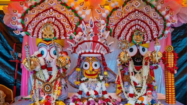 puri-rath-yatra-2025-from-new-york-to-edinburgh-devotees-celebrate-lord-jagannath-journey-with-rituals-abroad-see-in-pictures