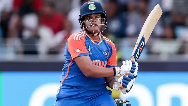 IND-W vs ENG-W: Shafali Verma Reveals How She Draws Inspiration From 'Videos Of Sachin Tendulkar's Knocks' Ahead Of England Series