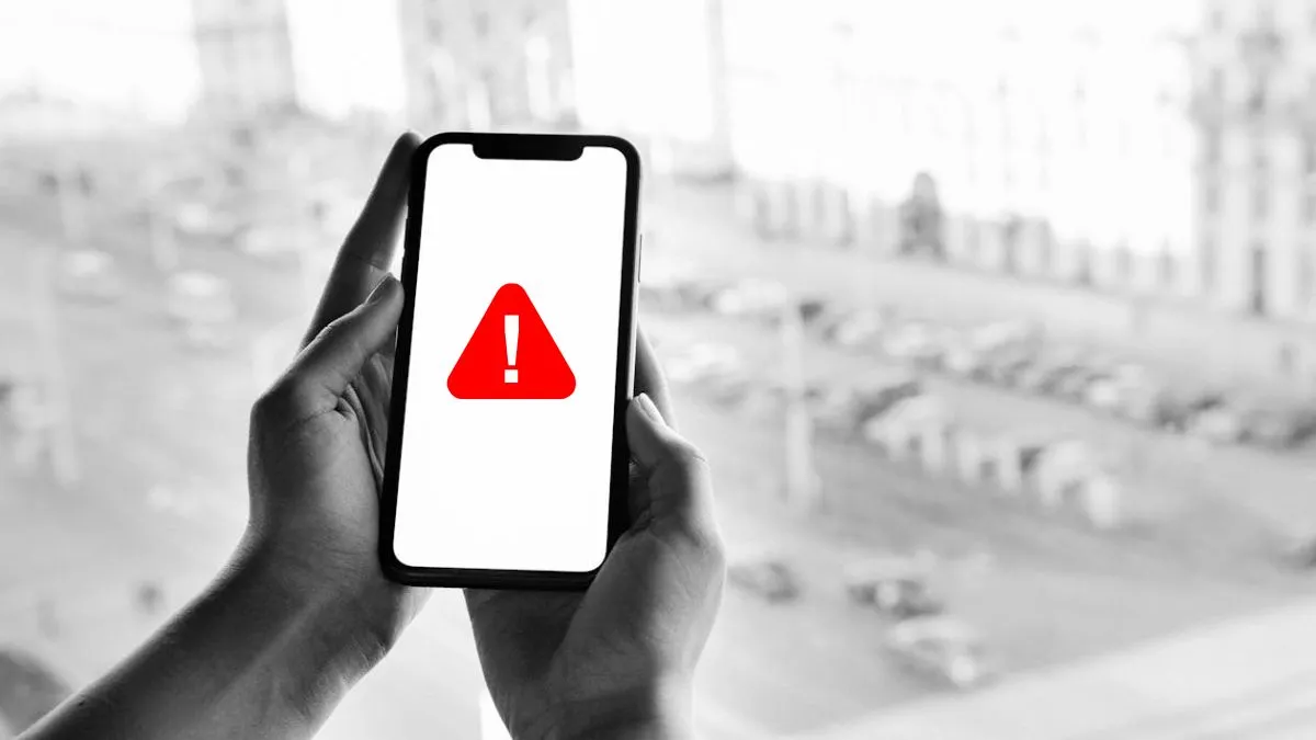 emergency-alert-sent-to-phones-across-india-what-is-cell-broadcast-and-why-you-got-it