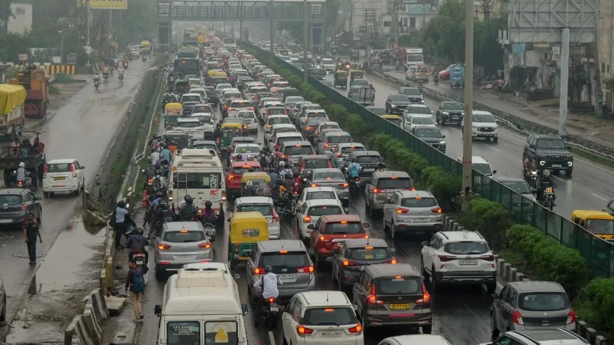 dwarka-expressway-nh-48-get-indias-first-aipowered-smart-traffic-system-check-features