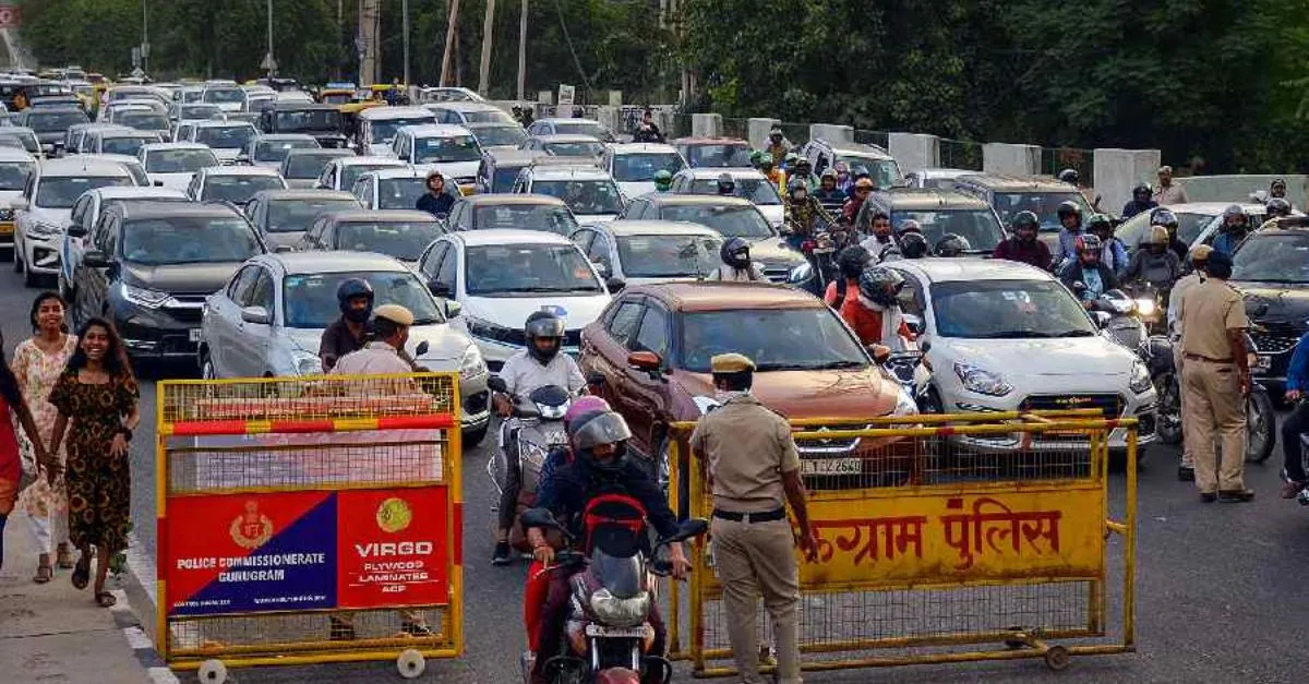 delhi-traffic-advisory-travel-restrictions-imposed-for-icai-event-at-indira-gandhi-stadium-check-alternate-routes