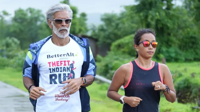 Milind Soman Travels 330 km From Mumbai To Goa In Just 3 Days On Foot And Bicycle; Says ‘Feels Amazing’