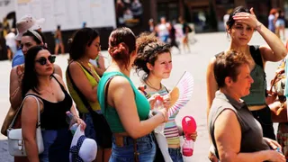 Europe Facing 'Unprecedented' Heatwave: Weatherman Forecasts Blistering Summer To Continue | Know Why 
