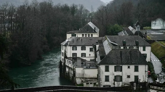 frances-biggest-school-child-abuse-scandal-unfolds-200-legal-complaints-filed-against-betharram-priests-and-staff