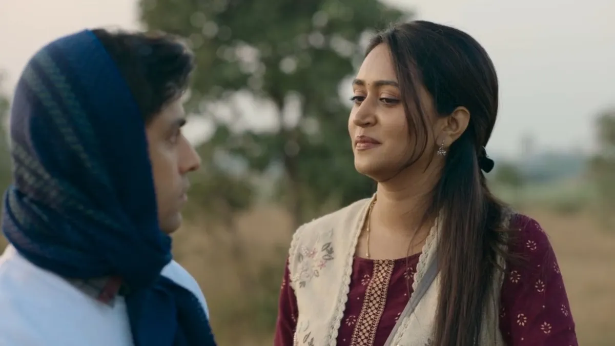 panchayat-4-sanvikaa-breaks-silence-on-kissing-scene-with-jitendra-kumar-in-amazon-prime-video-series