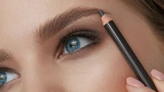 What Are 6 Creative Ways To Use Kajal Beyond The Waterline?