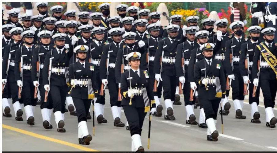 indian-navy-invites-jee-main-2025-qualifiers-for-102-btech-cadet-entry-check-vacancies-eligibility-more-details
