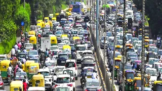 No Fuel Ban On Old Vehicles In Delhi As Govt Stays EoL Vehicle Policy Amid Public Outcry