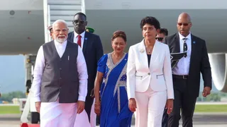 Bhojpuri Chautaal, Bhajans & Bharat Mata Ki Jai: PM Modi’s Grand Arrival In Trinidad & Tobago | Watch