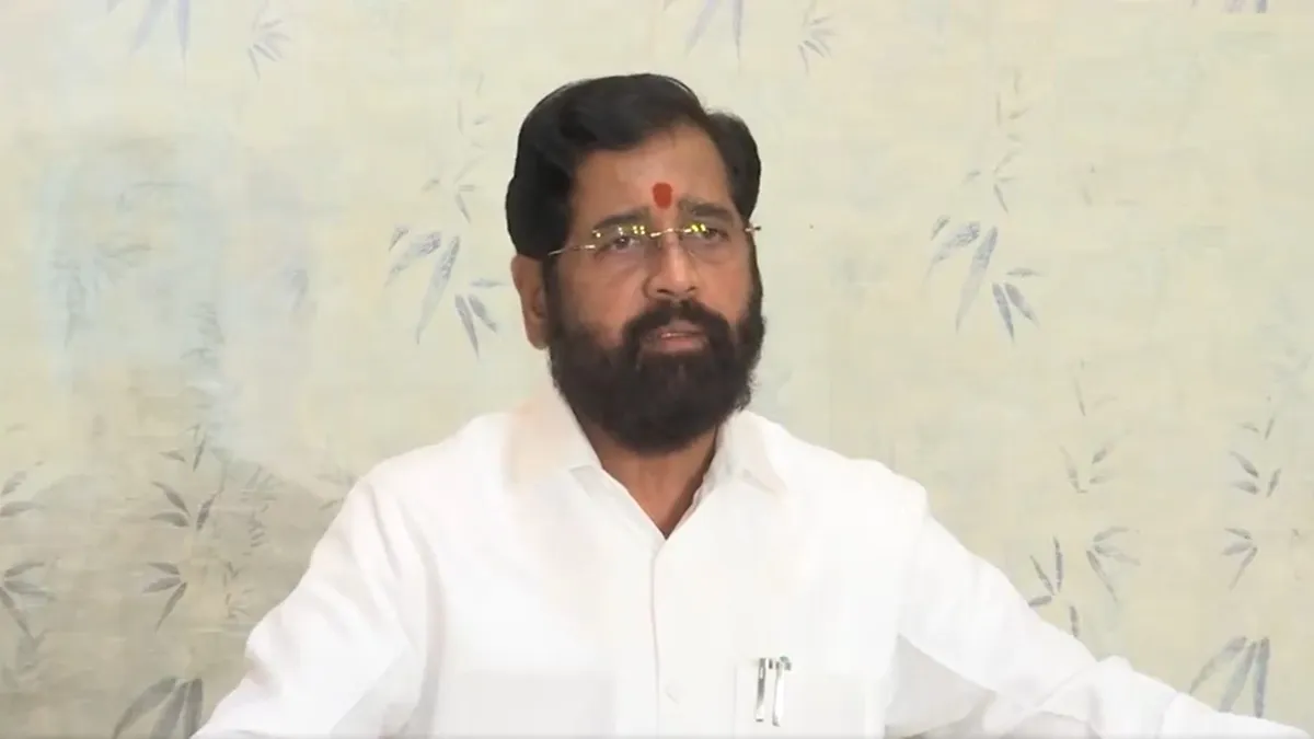 jai-gujarat-row-eknath-shinde-clarifies-his-slogan-after-congress-demands-resignation-amid-marathi-language-stir