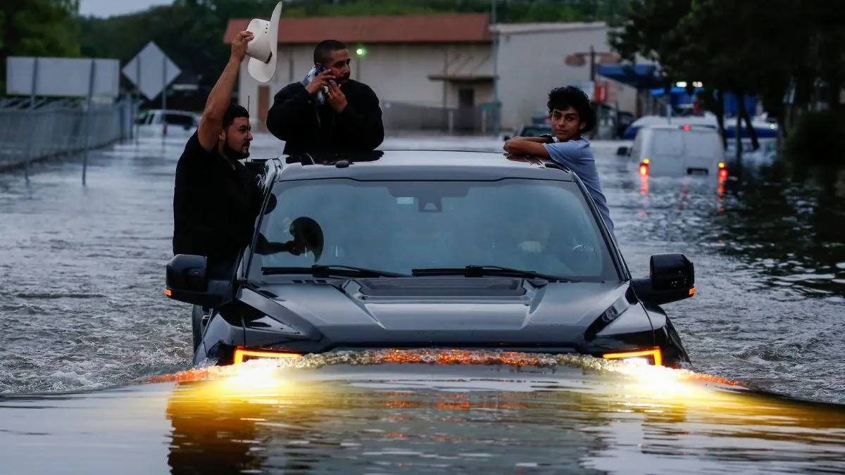 texas-floods-updates-families-beg-for-answers-as-23-girls-go-missing-during-summer-camp-mystic