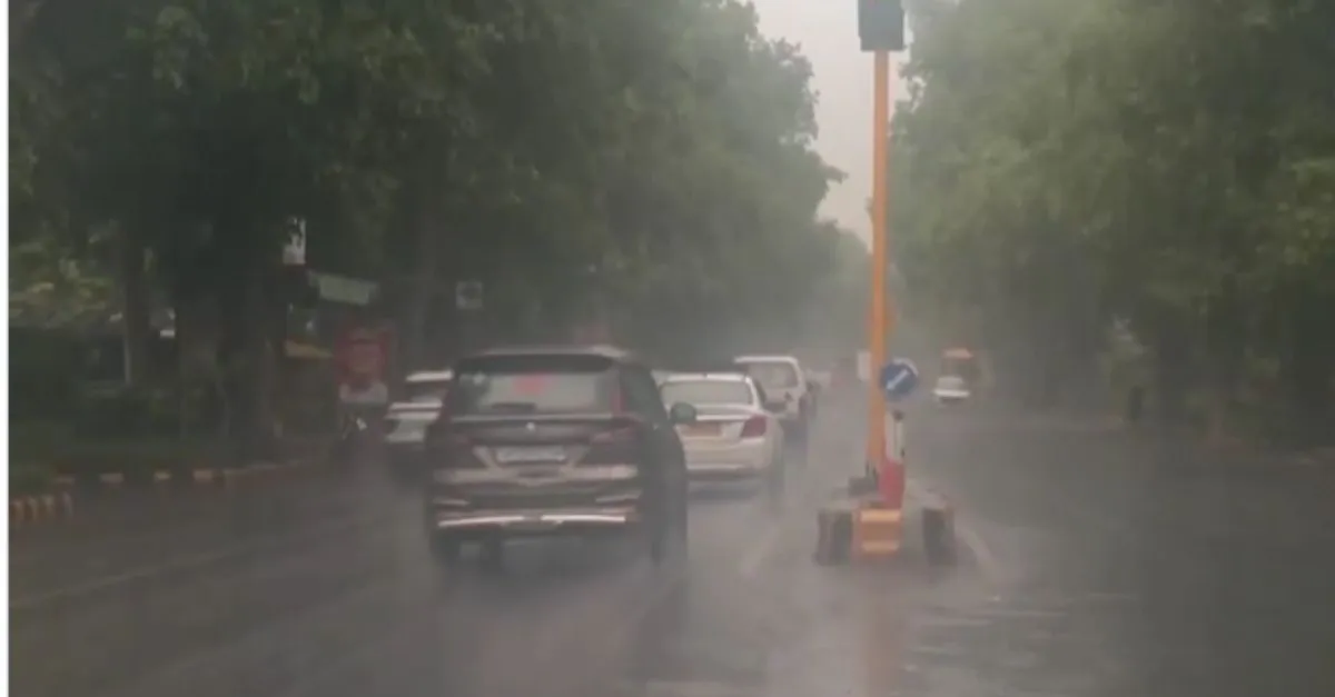 delhi-weather-rain-in-ncr-brings-relief-from-heat-imd-issues-yellow-alert-for-more-showers-check-7day-forecast
