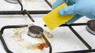 How To Clean Gas Stove Burners In Minutes With These 6 Cleaning Hacks?