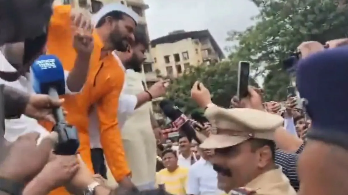 maharashtra-language-row-mns-workers-detained-ahead-of-their-thane-rally-against-traders-protest-over-marathi-imposition