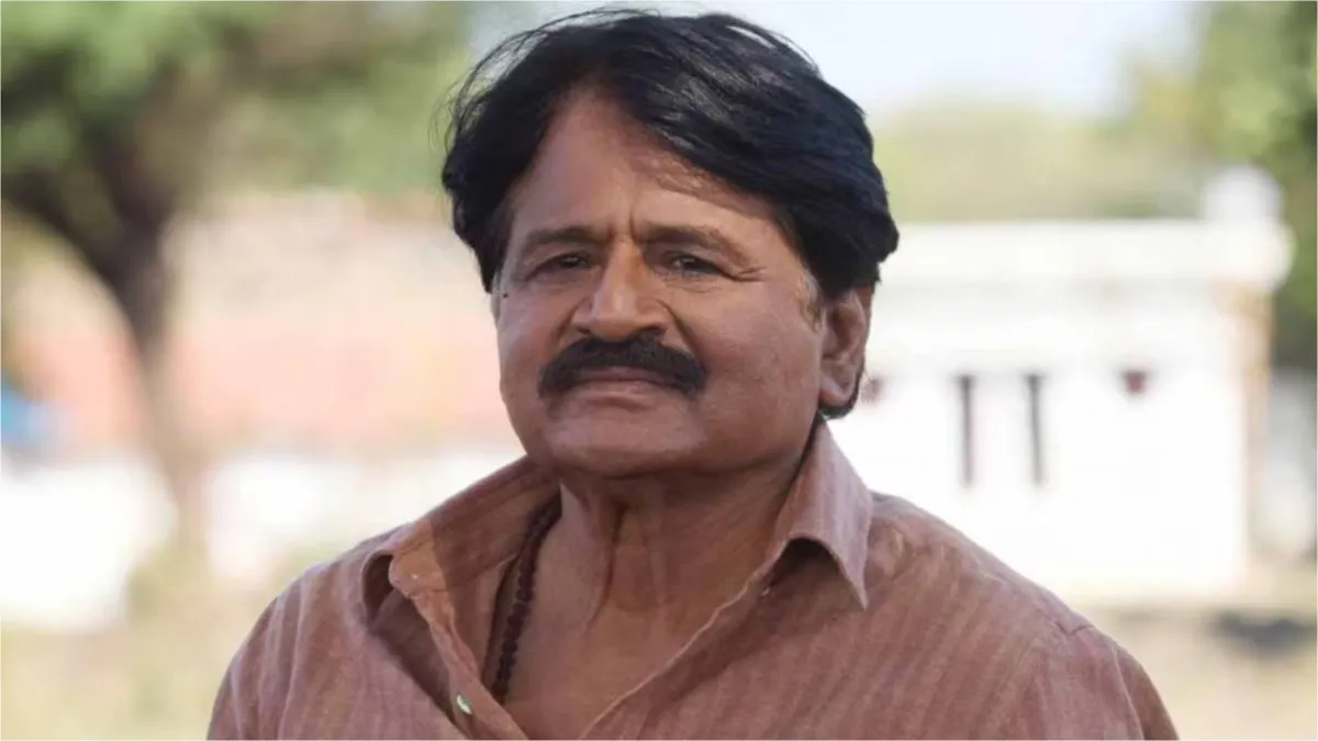 raghubir-yadav-had-extra-marital-affairs-with-nandita-das-and-sanjay-mishra-wife-panchayat-actors-wife-makes-shocking-claims
