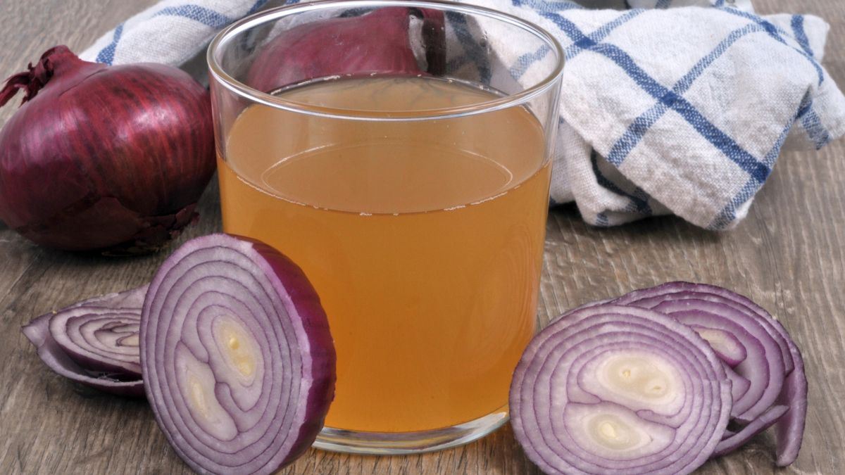 Hair Oil Infused With Ingredients To Promote Hair Growth