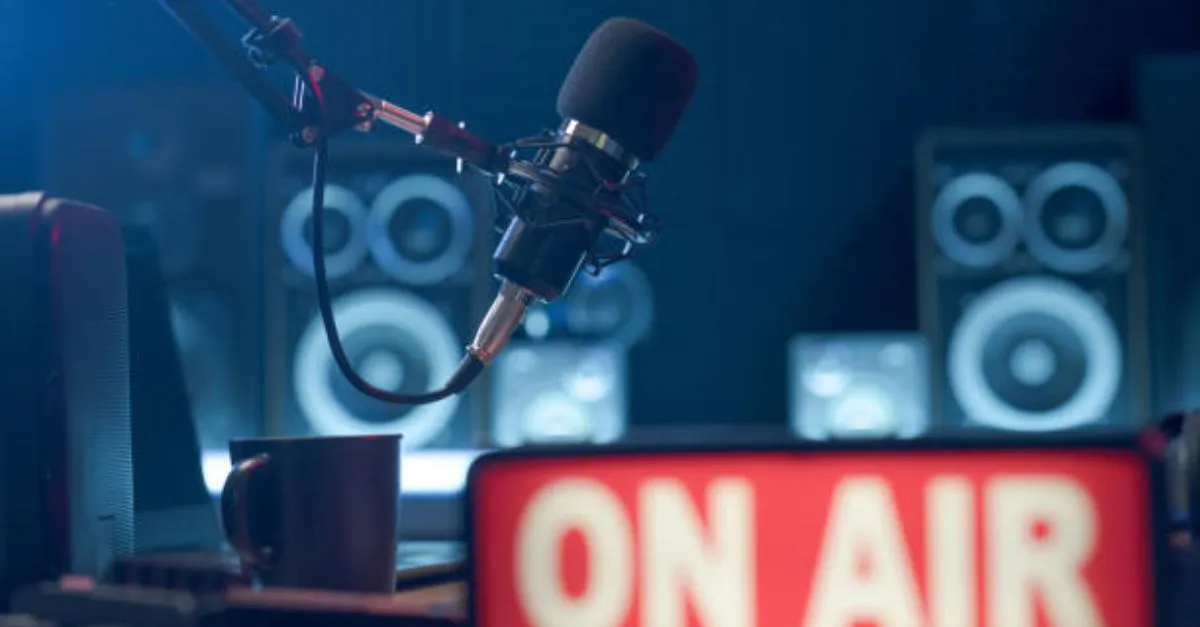 indian-army-launches-radio-kangan-884-fm-to-empower-youth-in-central-kashmir
