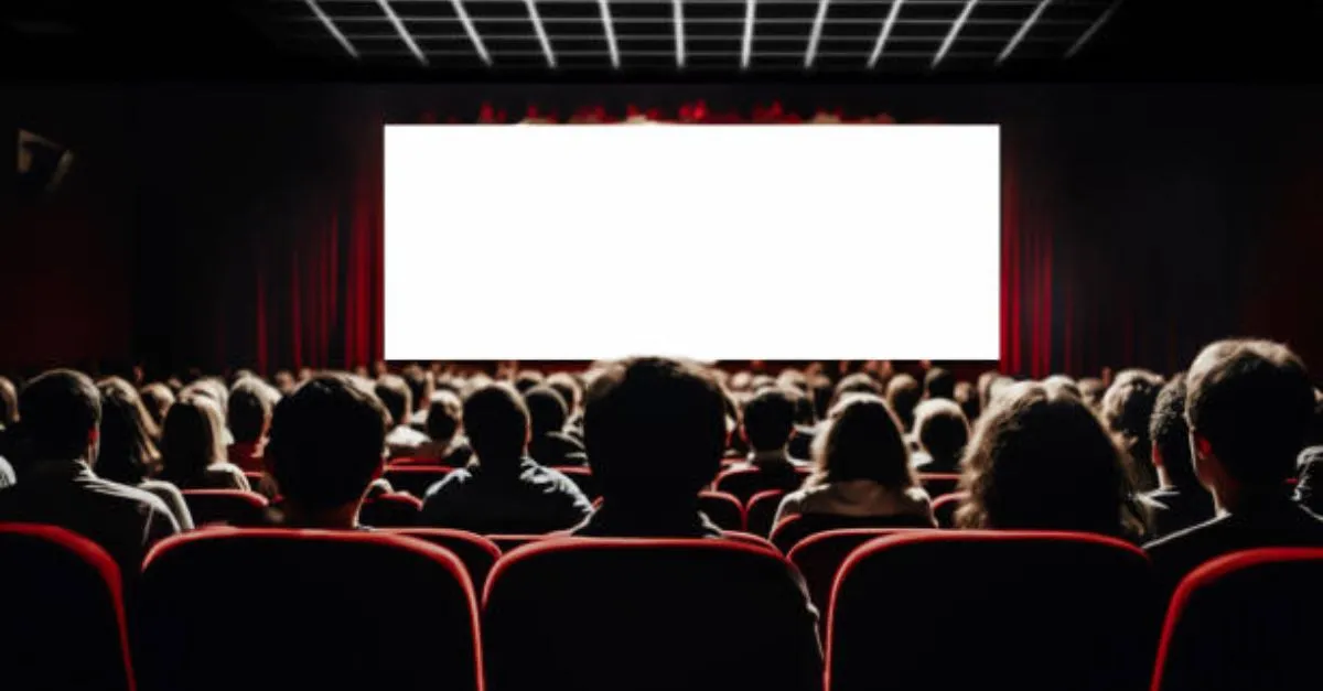 bombay-hc-strikes-down-maharashtra-govts-ban-on-convenience-fees-for-online-movie-tickets