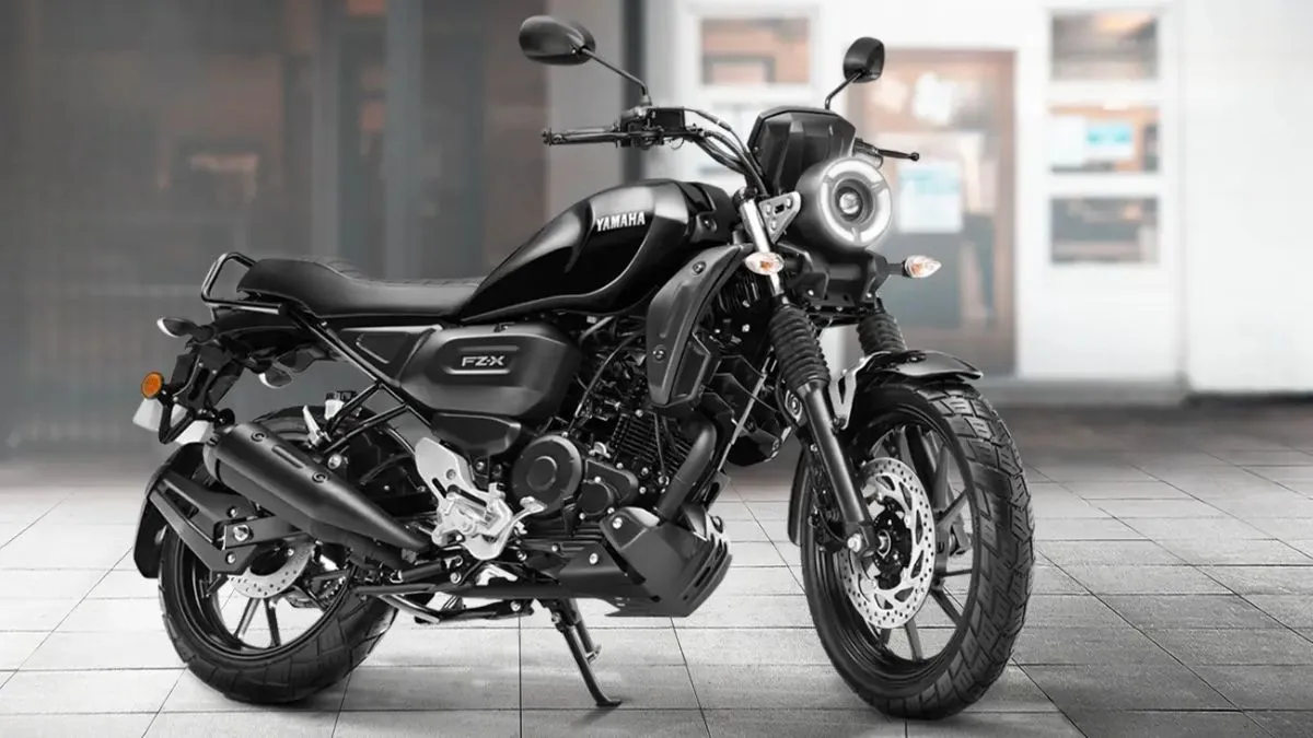 yamaha-fz-x-hybrid-launched-at-rs-1-50-lakh-gets-color-tft-display-and-enhanced-mileage