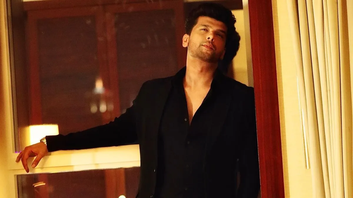 ill-be-meeting-you-nothing-can-stop-it-kushal-tandon-reveals-shocking-message-of-fan-who-trespassed-his-home