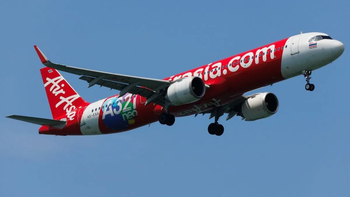 indian-passenger-dies-on-airasia-flight-mid-air-of-suspected-cardiac-arrest-family-awaits-at-chennai-airport