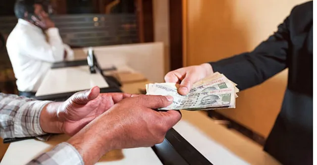 bengaluru-shopkeepers-say-no-to-upi-after-receiving-gst-notices-ask-customers-to-pay-in-cash