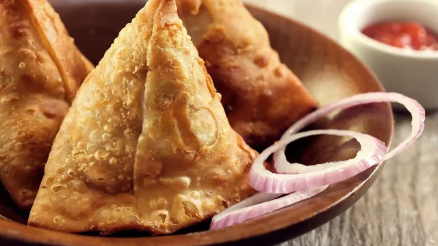 will-health-labels-on-samosas-and-jalebis-help-fight-obesity-heres-what-expert-has-to-say
