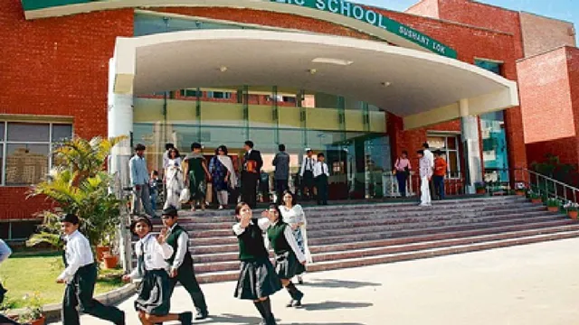 delhi-bomb-scare-two-top-schools-receive-threatening-email-evacuated-amid-searches