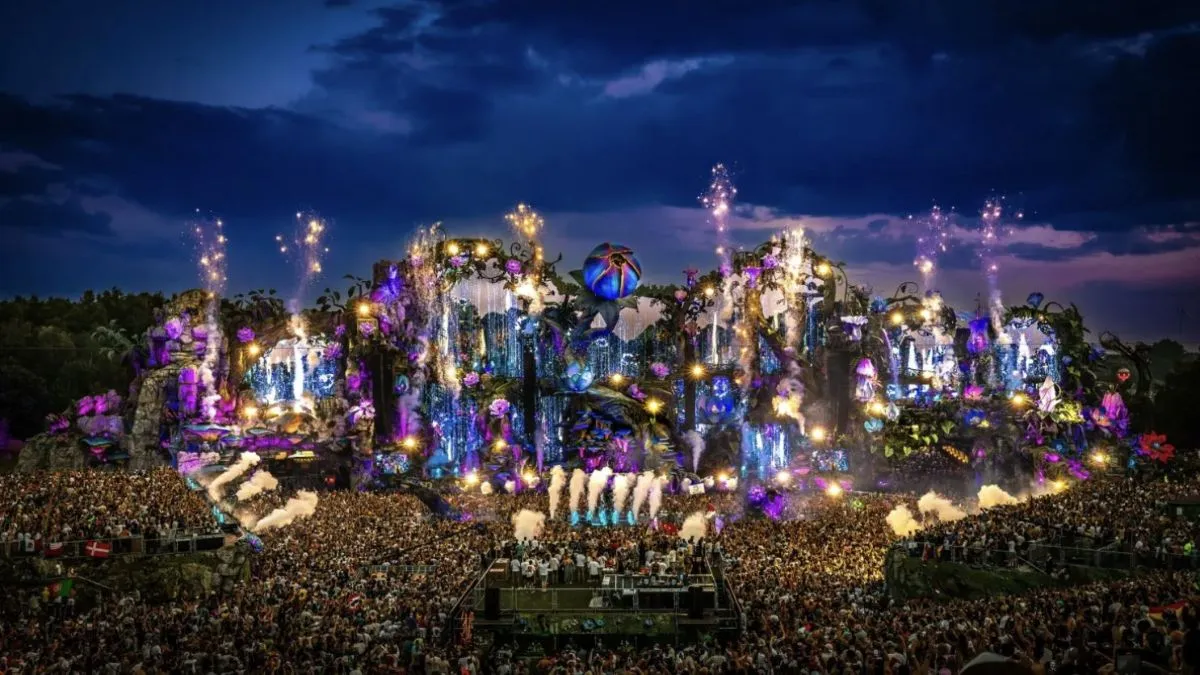 tomorrowland-2025-festival-to-kick-off-as-scheduled-after-devastating-fire-destroys-main-stage