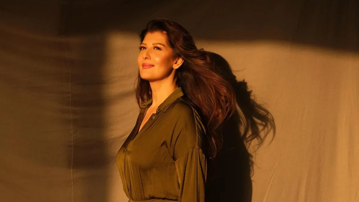salman-khans-exgirlfriend-sangeeta-bijlanis-farmhouse-burgled-and-ransacked-tv-stolen-and-cctv-camera-vandalised