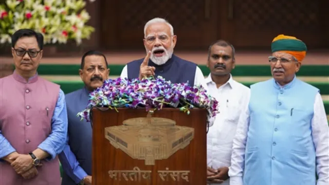 desh-hit-mein-pm-modis-appeal-to-opposition-parties-as-parliament-monsoon-session-begins-watch