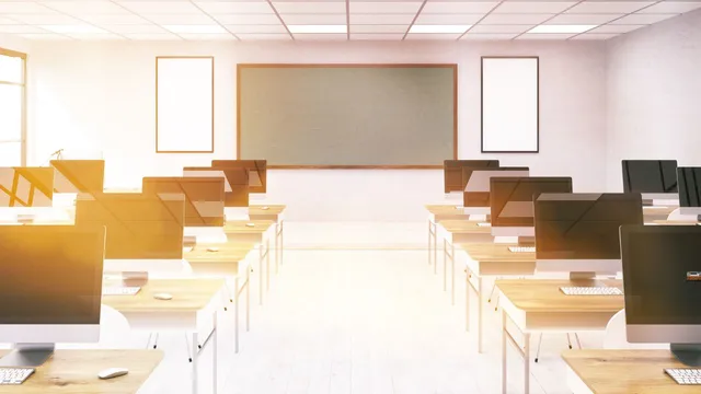 feeling-helpless-student-secures-seat-in-top-delhi-university-college-parents-say-no-over-pollution-worries-viral