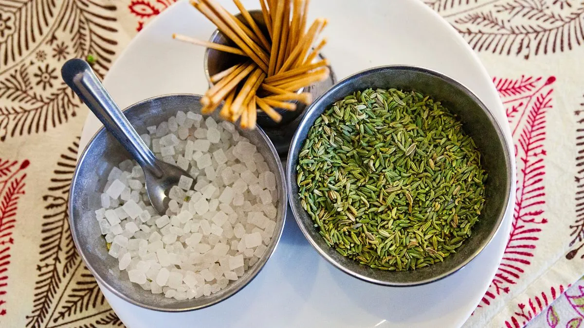 what-happens-when-you-eat-saunf-mishri-after-meals