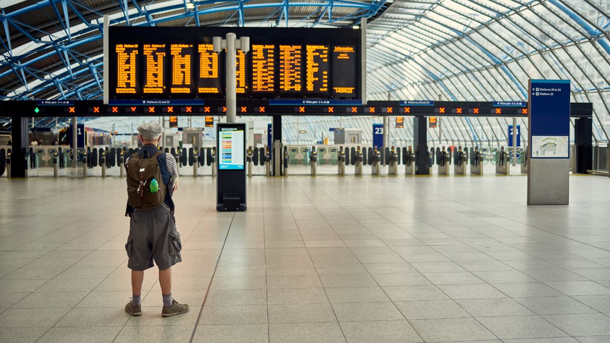 top 10 best airports in the world in 2025 (2)