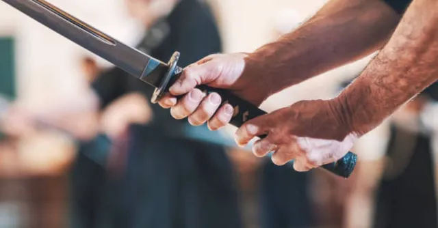 mumbai-shinde-sena-leader-seen-brandishing-sword-in-heated-parking-dispute