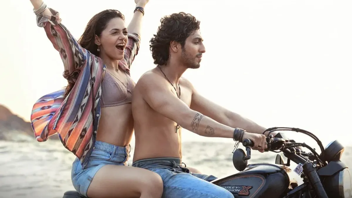 saiyaara-box-office-collection-day-6-ahaan-panday-aneet-padda-romantic-movie-smashes-box-office-records-with-new-milestone