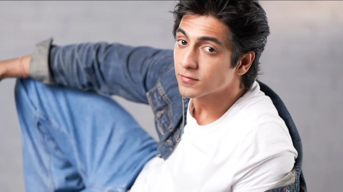 youtuber-reveals-saiyaara-star-ahaan-panday-aced-gay-romance-scene-he-straight-up-made-out-with
