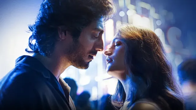 saiyaara-box-office-collection-day-8-ahaan-panday-aneet-padda-movie-inches-towards-double-century-milestone