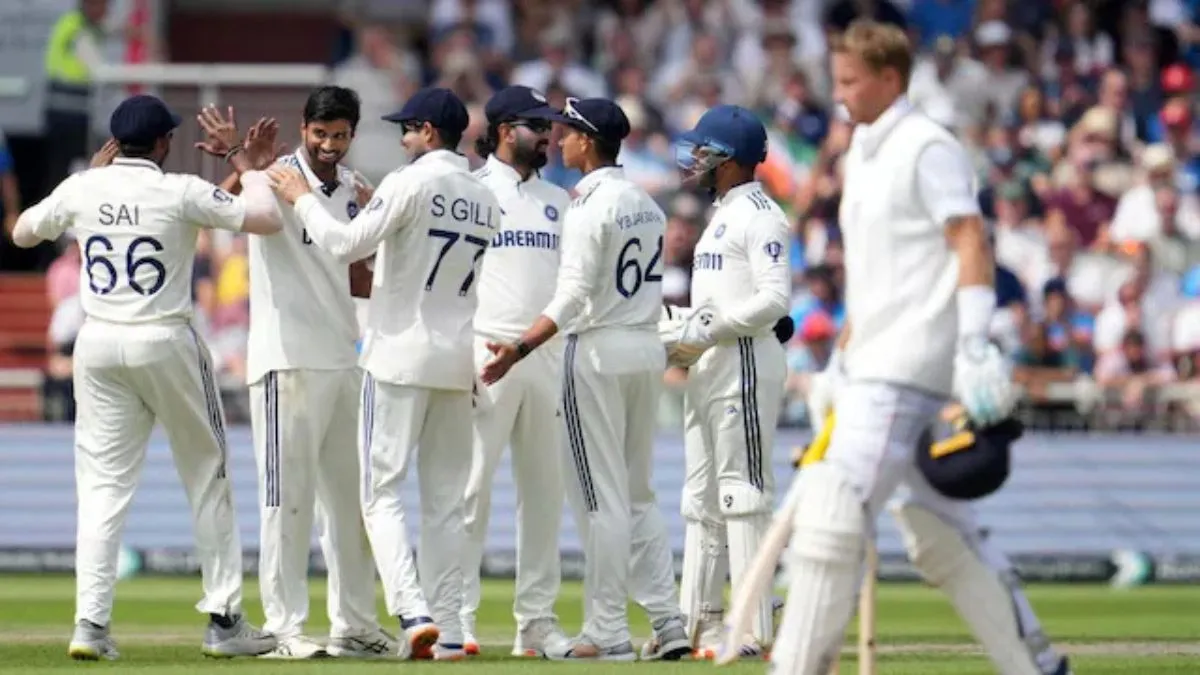 india-national-cricket-team-vs-england-national-cricket-team-match-scorecard-ravi-shastri-slams-shubman-gill-for-bringing-in-washington-sundar-late-on-day-3-says-he-took-four-wickets