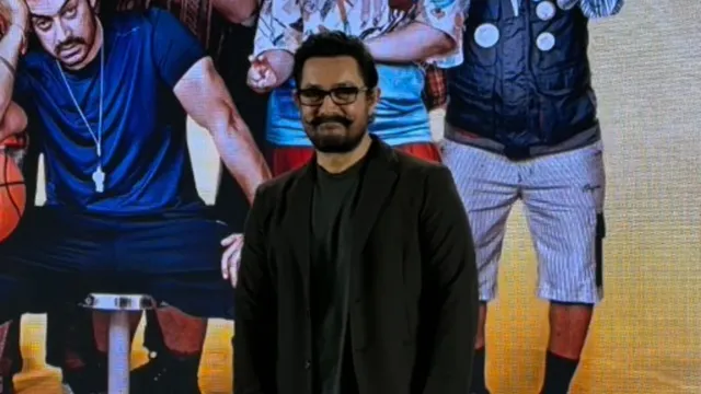 aamir-khan-breaks-silence-on-viral-video-of-25-ips-officers-visiting-his-bandra-residence-got-a-request-from-mumbai-police