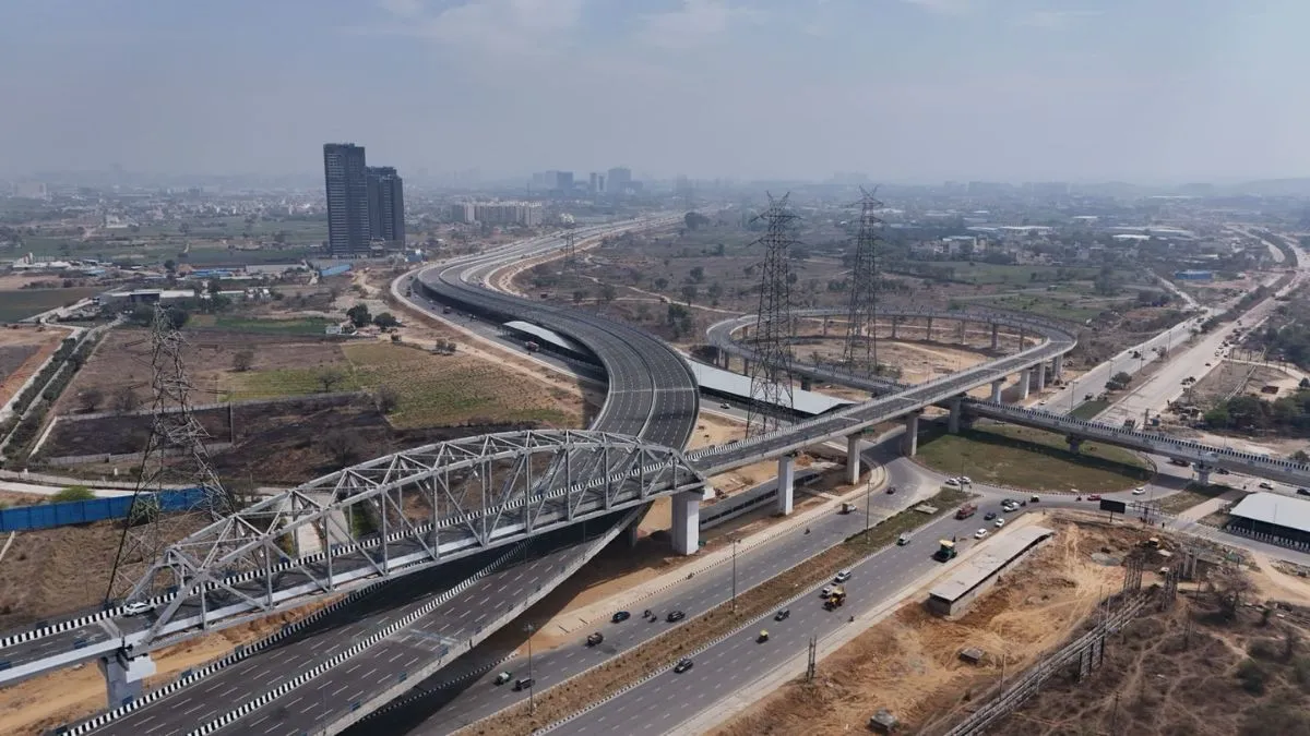 delhigurugram-expressway-yashobhoomimahipalpur-road-likely-to-open-by-aug-to-ease-traffic-on-dwarka-expressway