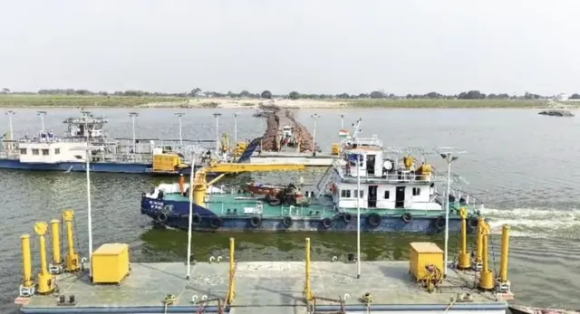 bihar-plans-regular-ganga-ferry-service-using-special-pontoon-during-flood-season